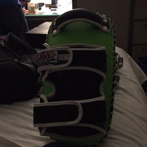 Meet your Posher, Romie